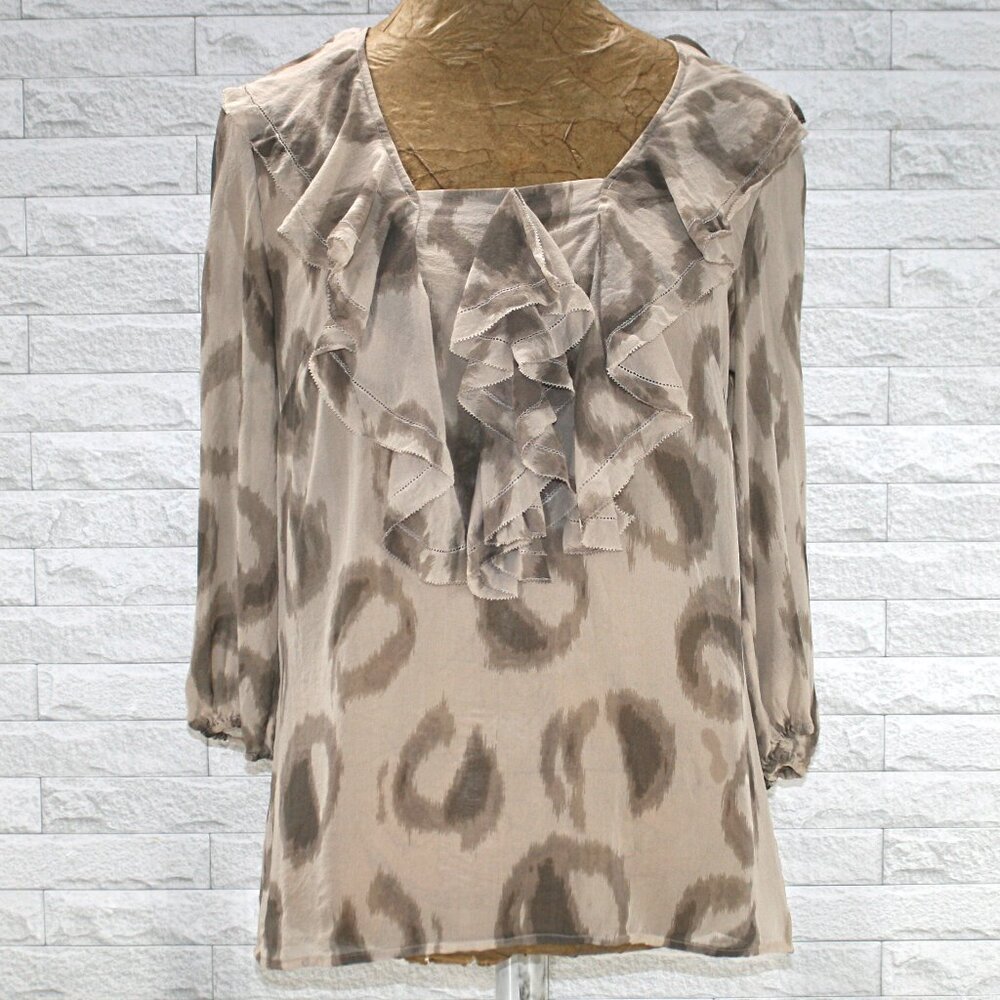ANN TAYLOR Blouse Sheer Ruffle Oversized Exaggerated Animal Print Top Small